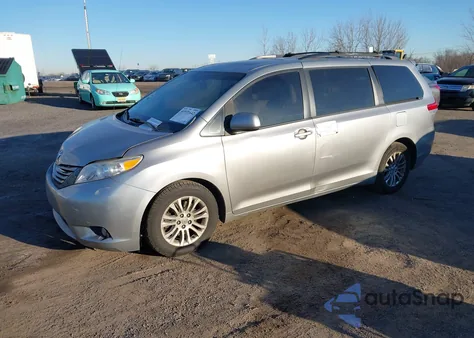 2014 Toyota Sienna Xle V6 8 Passenger from USA, damaged, VIN 5TDYK3DC3ES437661